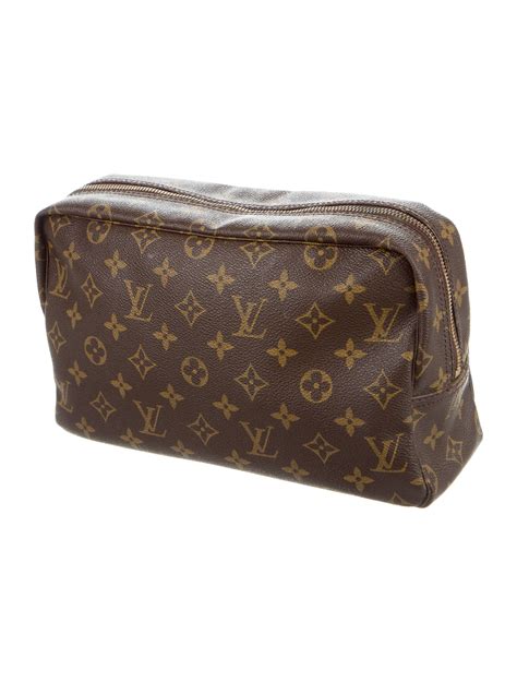 toilet pouch gm louis vuitton|louis vuitton monogram toilet bag.